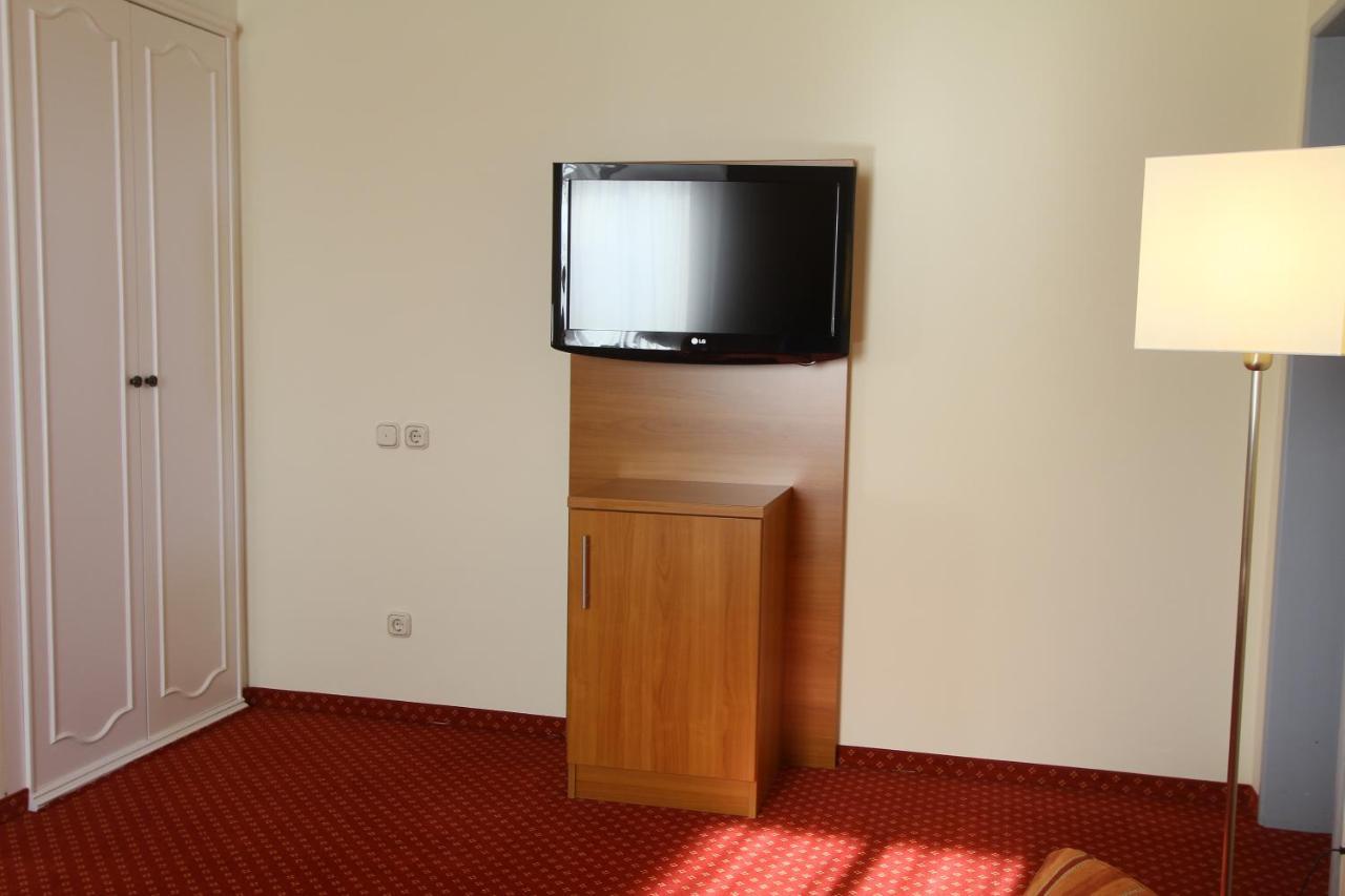 Abasto Hotel Eichenau Dış mekan fotoğraf